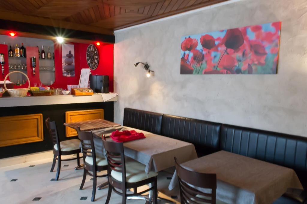 La Tete Noire Otel Montrichard Dış mekan fotoğraf